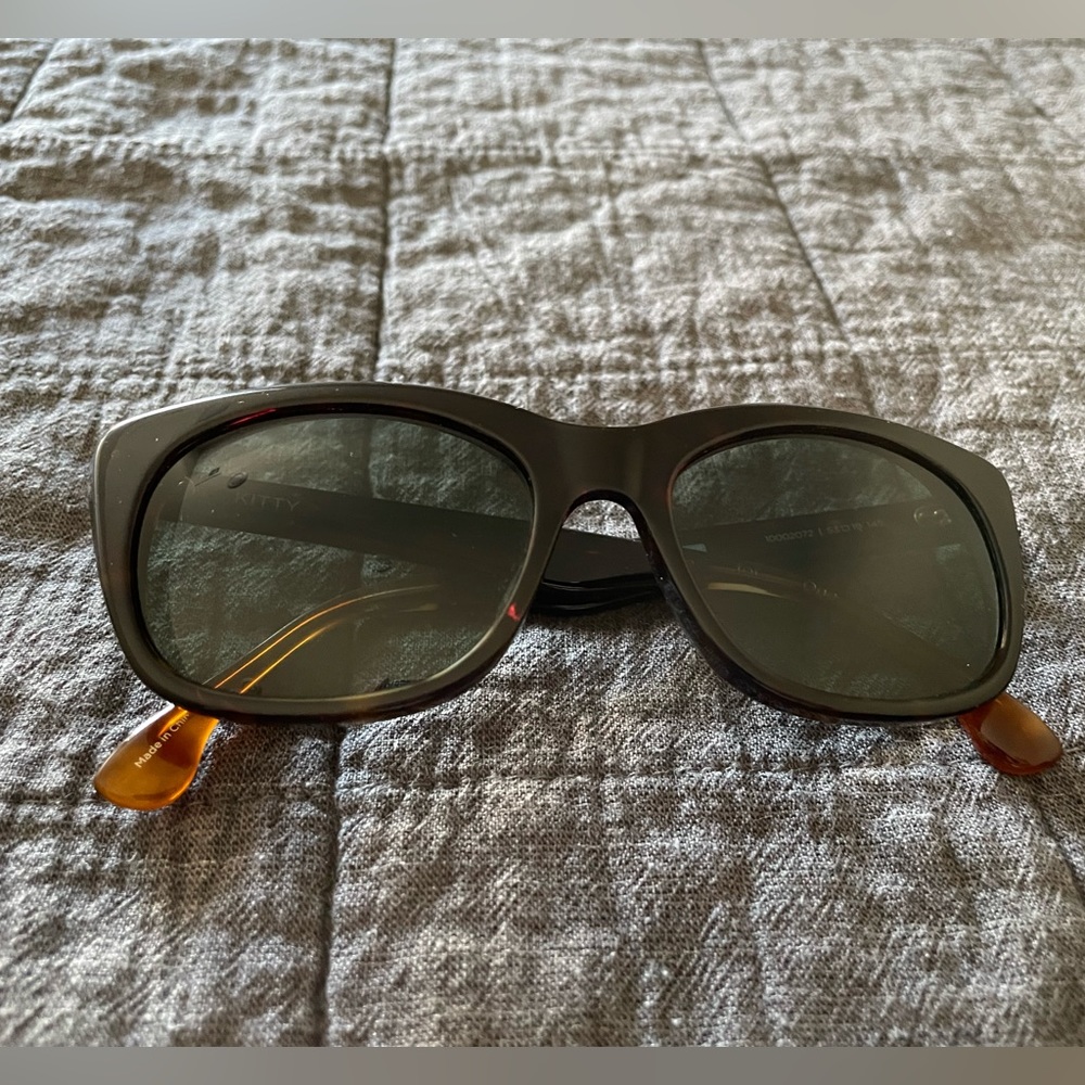 Toms Kitty Sunglasses